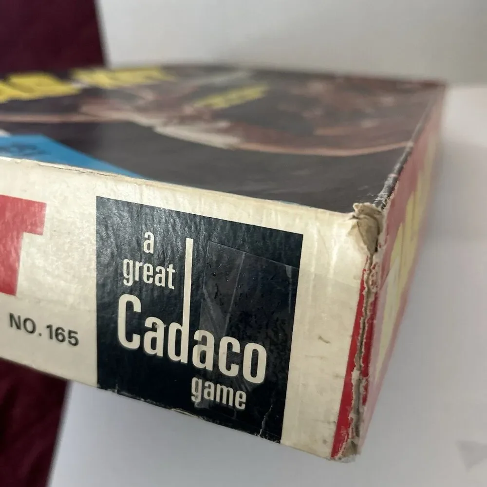 1969 Cadaco BAS-KET Real Basketball in Miniature Game